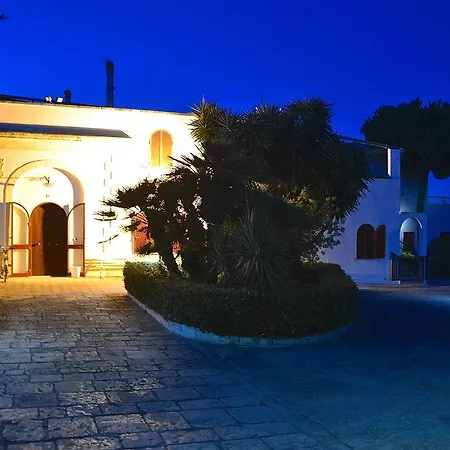 Masseria Saggiomo Ostuni
