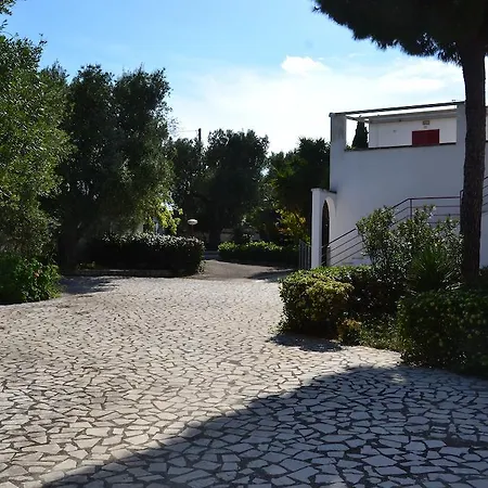 Masseria Saggiomo Bed & Breakfast 2*