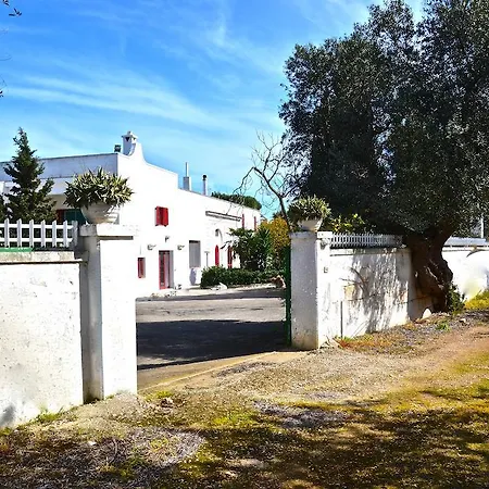 Masseria Saggiomo Ostuni